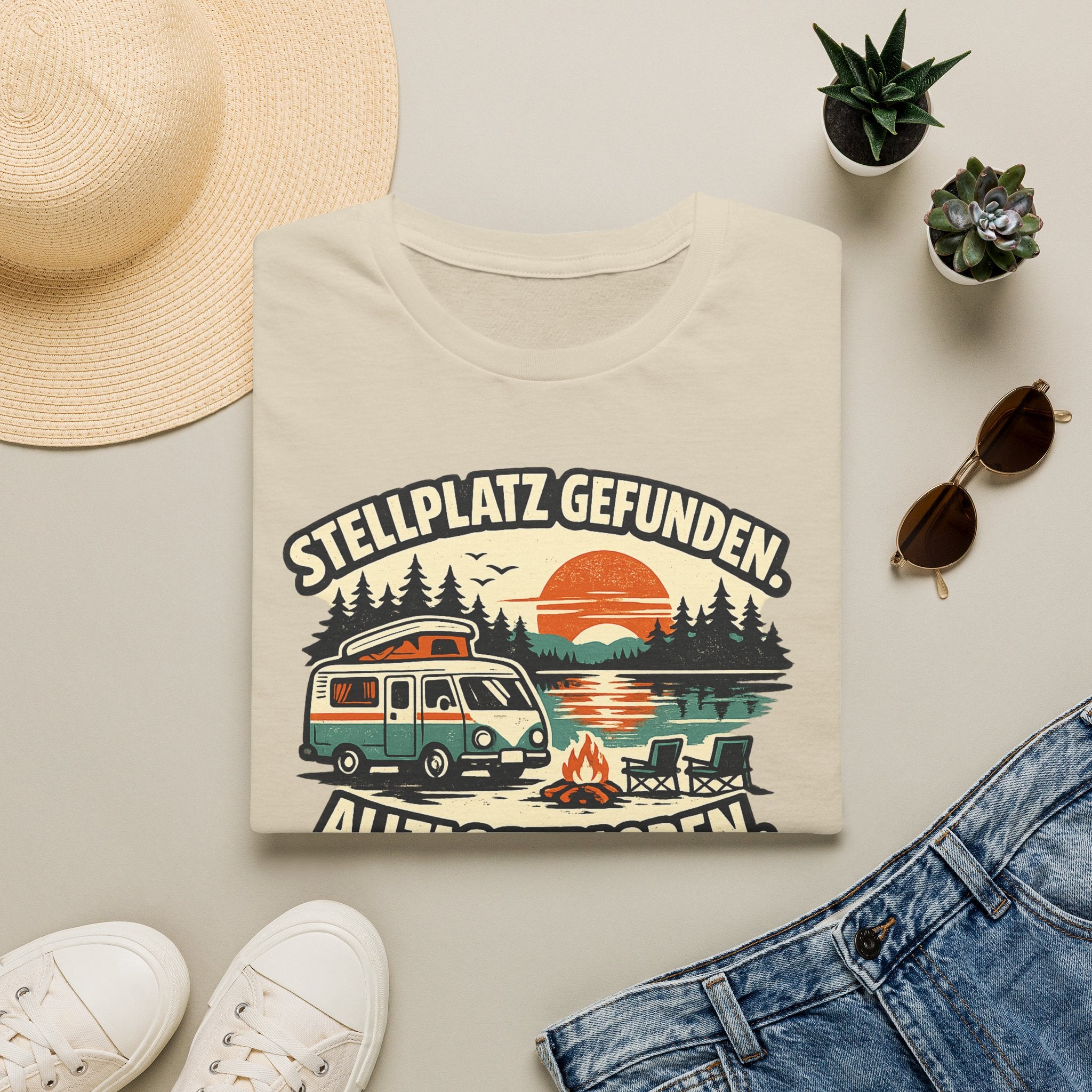 Stellplatz gefunden – Camping T-Shirt mit Wohnmobil-Motiv – Ansicht 3