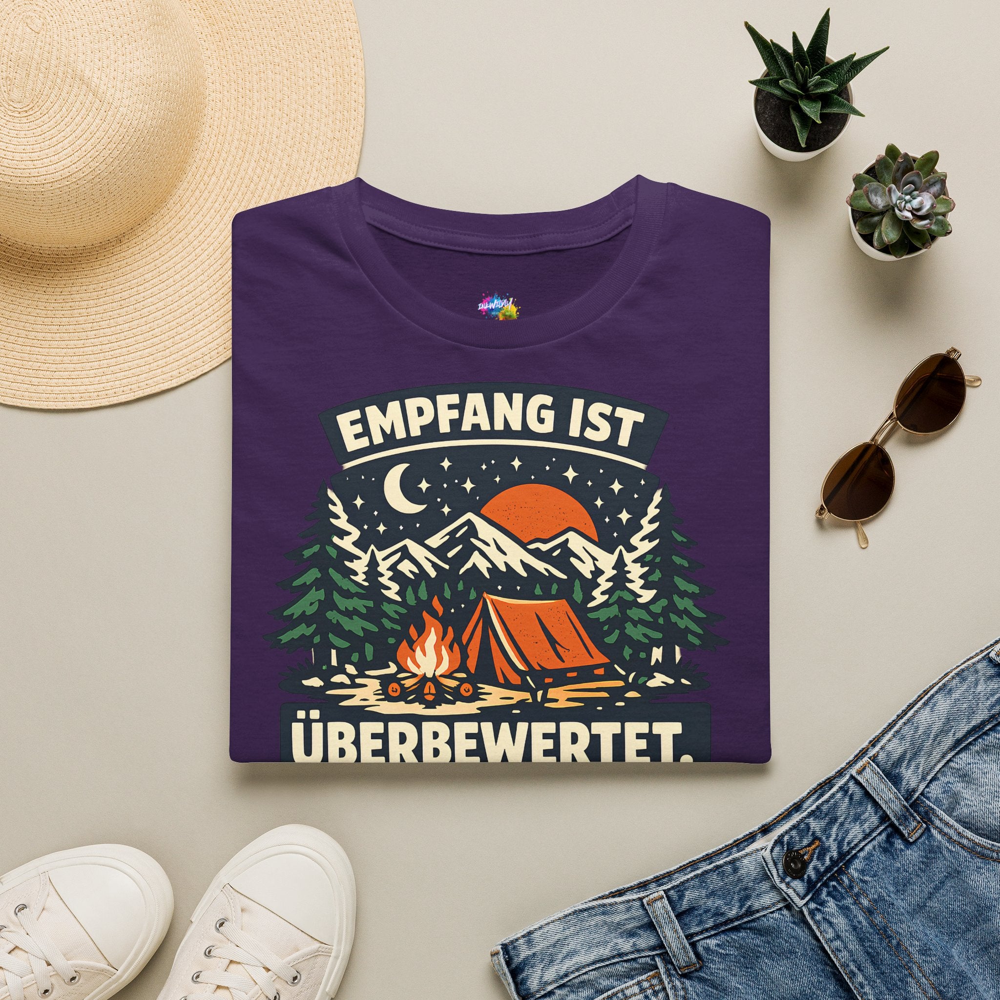 Empfang ist überbewertet – Camping T-Shirt