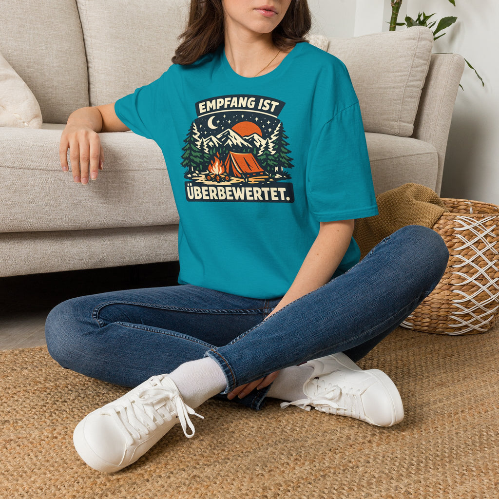 Empfang ist überbewertet – Camping T-Shirt