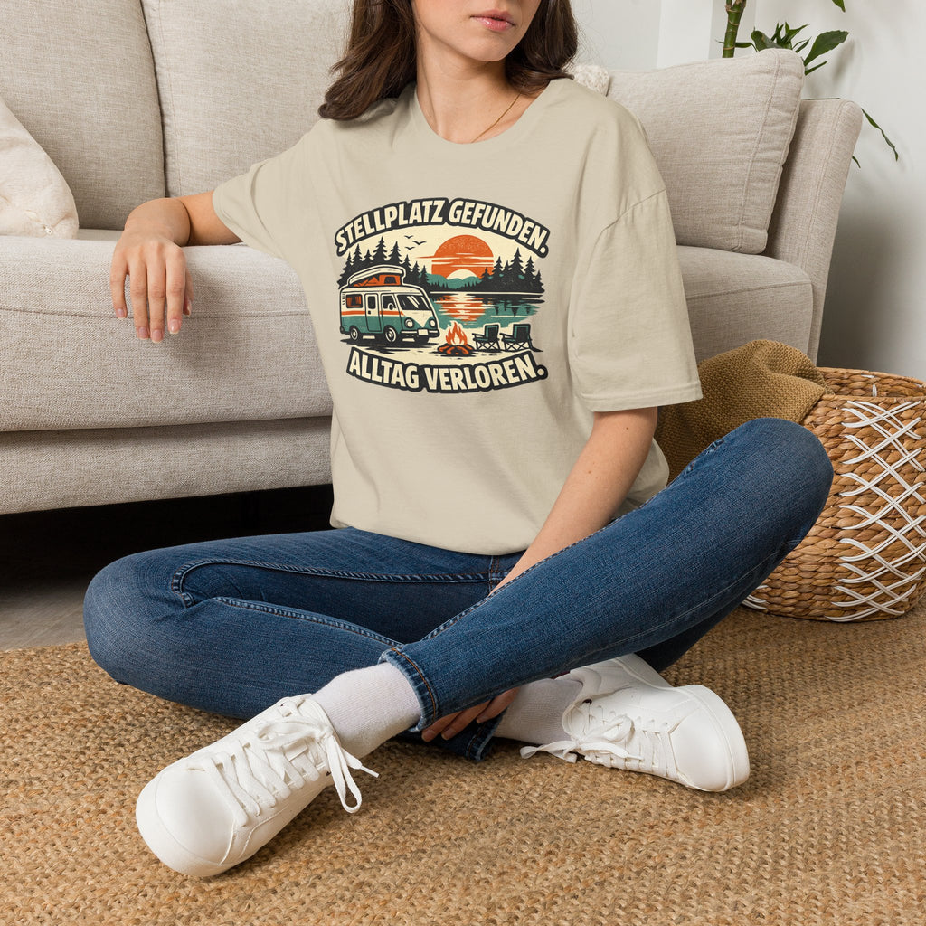 Stellplatz gefunden – Camping T-Shirt mit Wohnmobil-Motiv – Ansicht 17