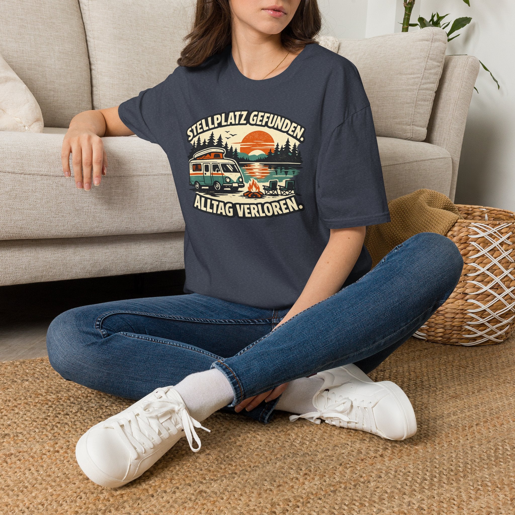 Stellplatz gefunden – Camping T-Shirt mit Wohnmobil-Motiv – Ansicht 27