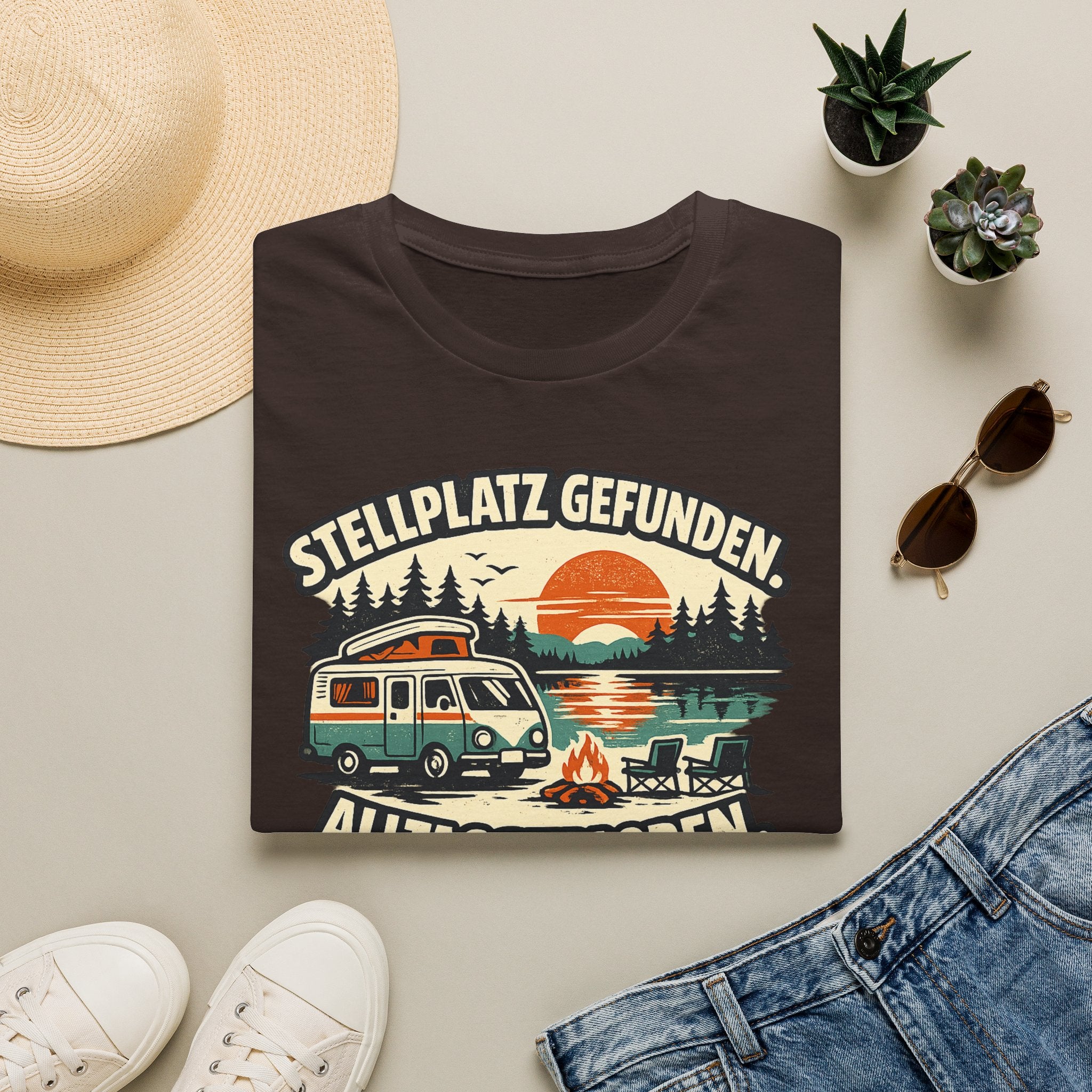 Stellplatz gefunden – Camping T-Shirt mit Wohnmobil-Motiv – Ansicht 5